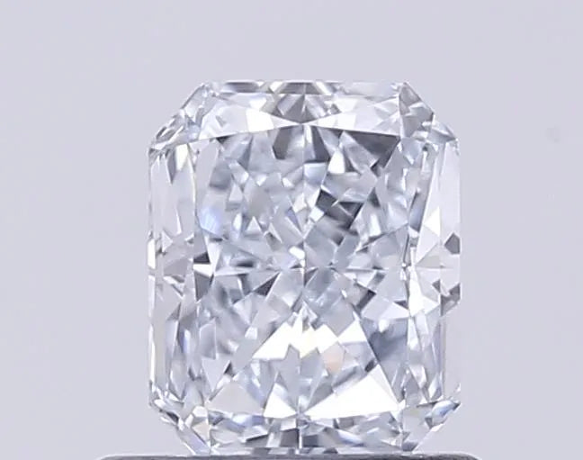 0.69ct Radiant Lab Grown Diamond (Colour G, Clarity VS1, IGI Certified)